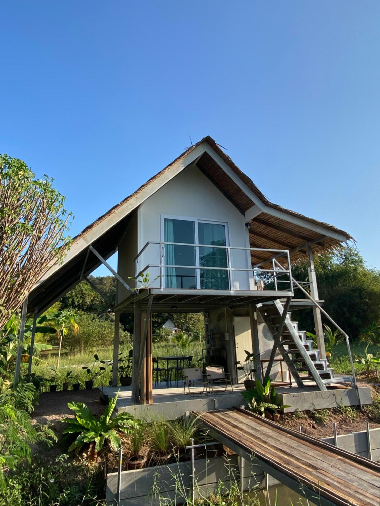 Royal Mountain View Villa Ratchaburi Bagian luar foto