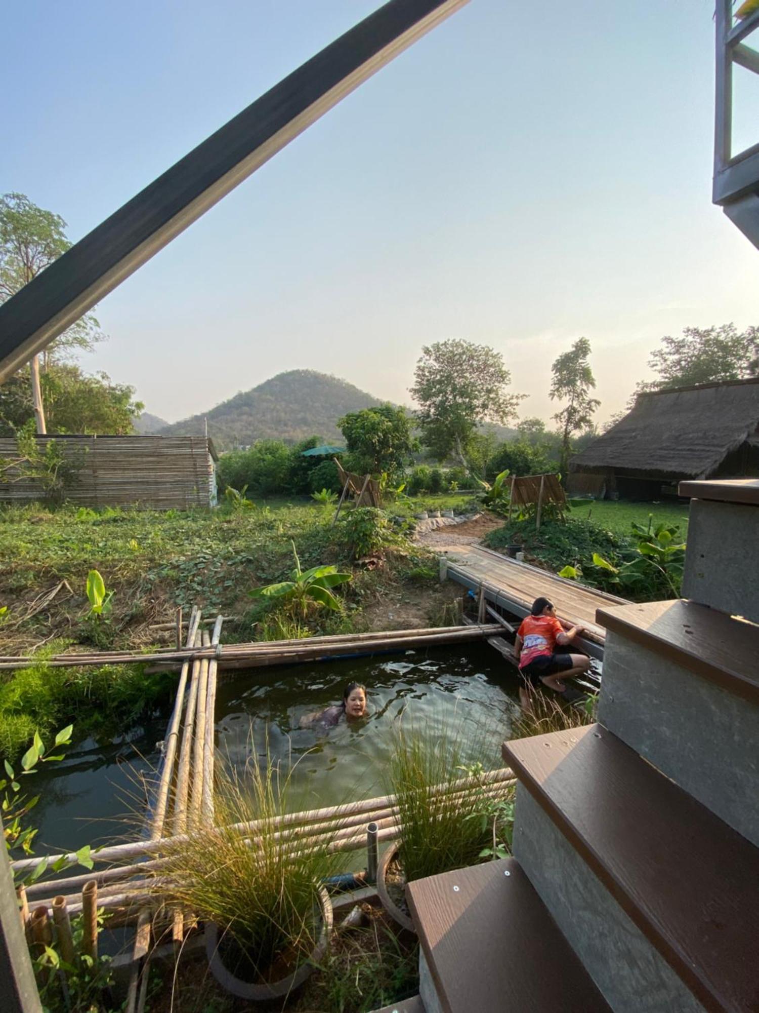 Royal Mountain View Villa Ratchaburi Bagian luar foto