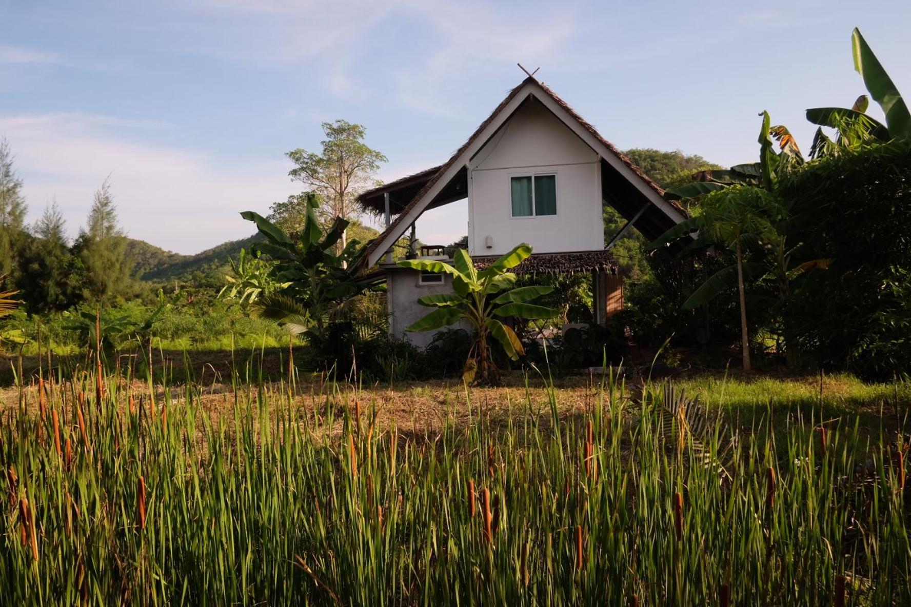 Royal Mountain View Villa Ratchaburi Ruang foto